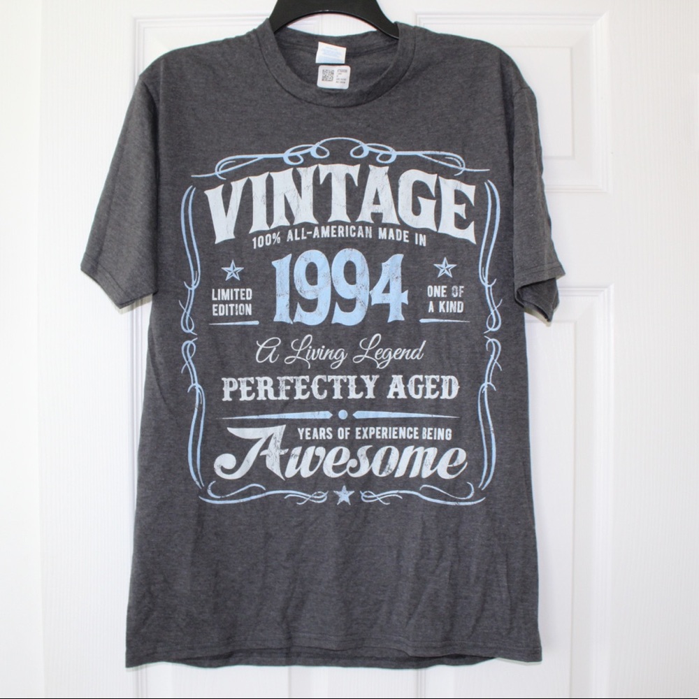 Mens “Vintage 1994” birthday graphic tee